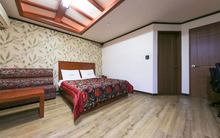 Imagen de la habitación del Hotel Cheonan Taejo. Foto 20
