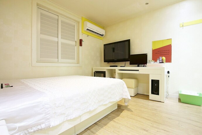 Imagen de la habitación del Hotel Cheonan Ten. Foto 21