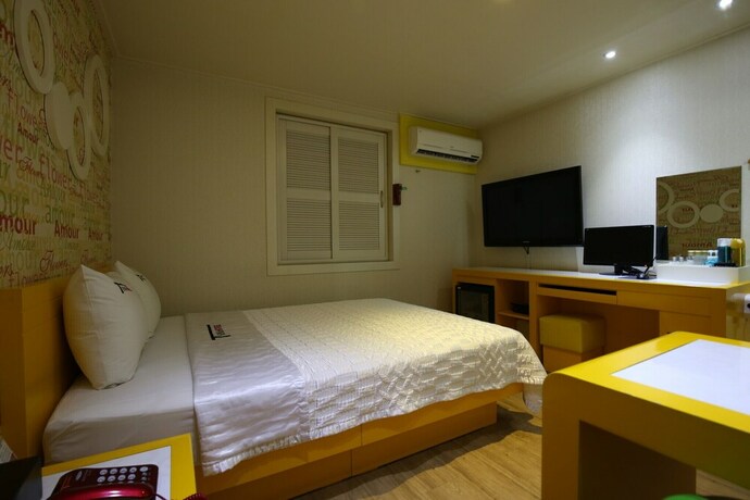 Imagen de la habitación del Hotel Cheonan Ten. Foto 22