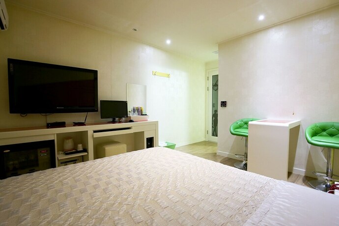 Imagen de la habitación del Hotel Cheonan Ten. Foto 27