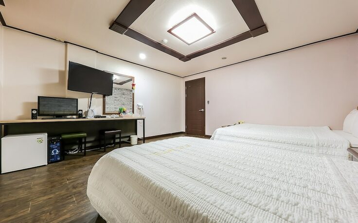 Imagen general del Hotel Cheonan Terminal Komodo. Foto 5