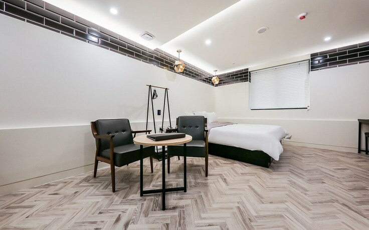Imagen de la habitación del Hotel Cheonan U Design. Foto 35