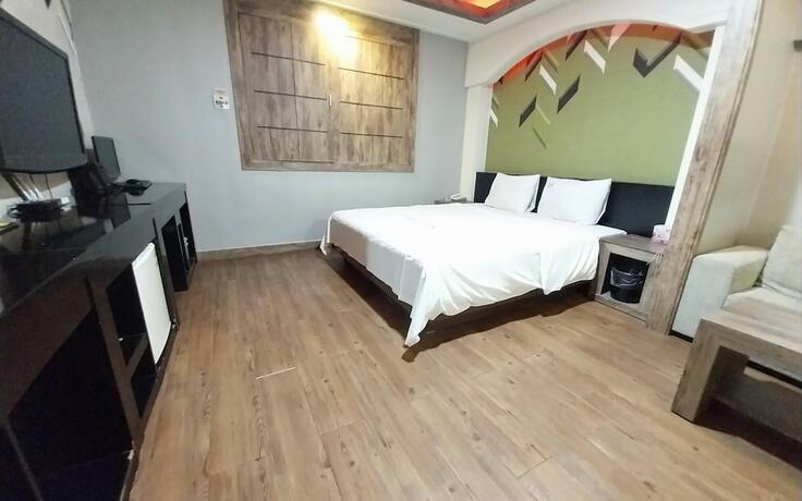 Imagen de la habitación del Hotel Cheonan Zeus. Foto 17