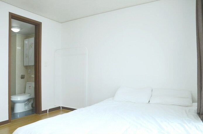 Imagen de la habitación del Hotel Cheongdam Kalixvill. Foto 13