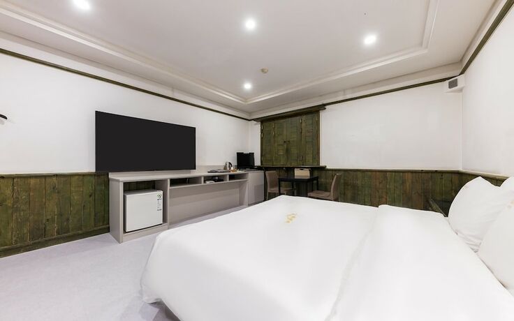 Imagen general del Hotel Cheongju Beukmeunro Toronto. Foto 4