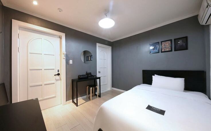 Imagen general del Hotel Cheongju Bukmunro Halloween. Foto 2