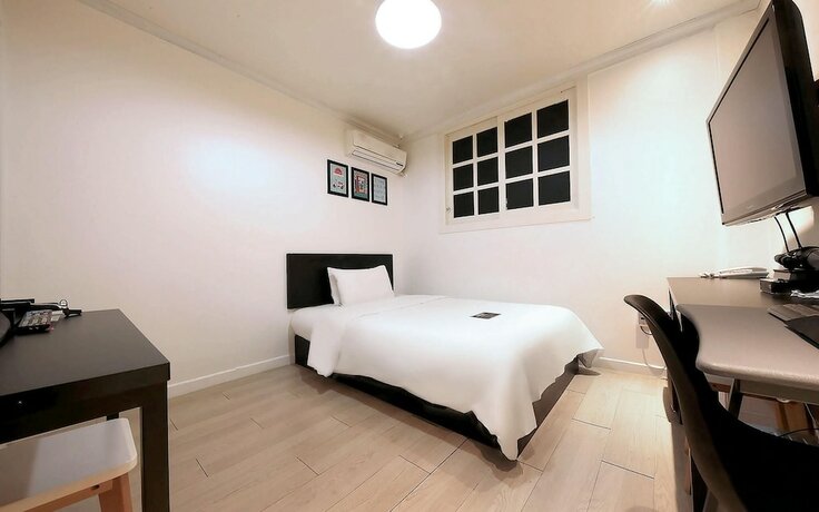 Imagen general del Hotel Cheongju Bukmunro Halloween. Foto 3