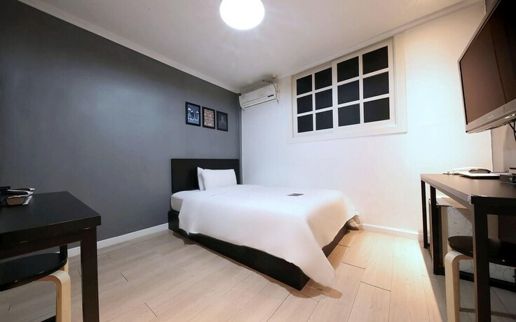 Imagen general del Hotel Cheongju Bukmunro Halloween. Foto 18