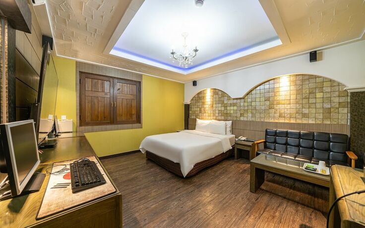 Imagen general del Hotel Cheongju Bungmunro Amore. Foto 11