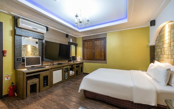 Imagen general del Hotel Cheongju Bungmunro Amore. Foto 15