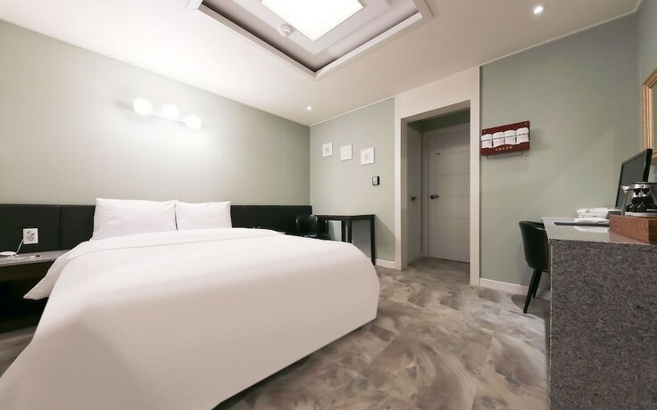 Imagen general del Hotel Cheongju Bungmunro Tomato. Foto 4