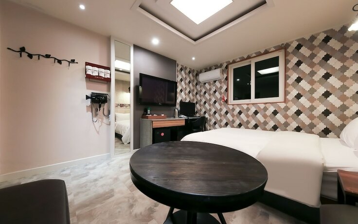 Imagen general del Hotel Cheongju Bungmunro Tomato. Foto 9