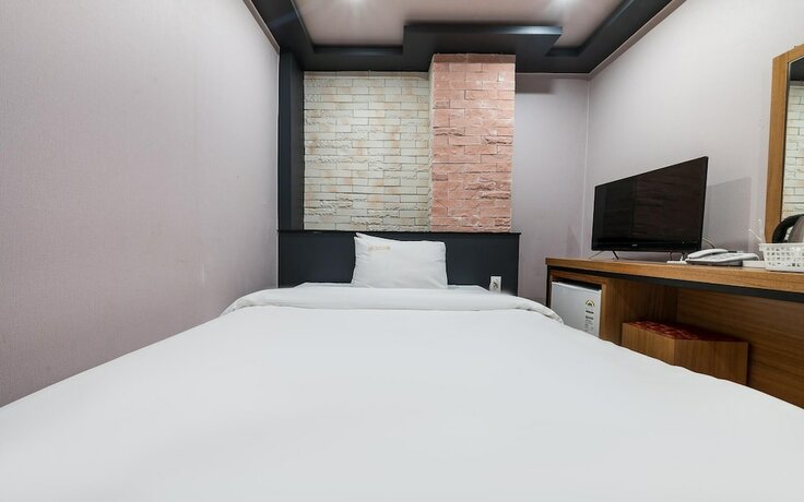 Imagen general del Hotel Cheongju Crystal. Foto 9