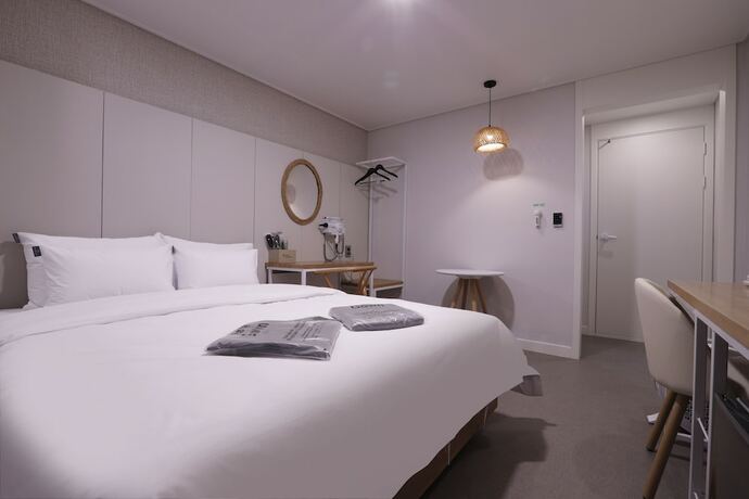 Imagen de la habitación del Hotel Cheongju Dictionary. Foto 13