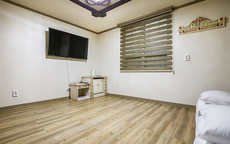 Imagen de la habitación del Hotel Cheongju Elgreen. Foto 19