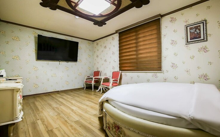 Imagen general del Hotel Cheongju Elgreen. Foto 13