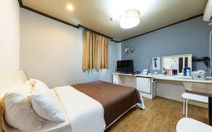 Imagen de la habitación del Hotel Cheongju Full House Yulyangnaedeok. Foto 2