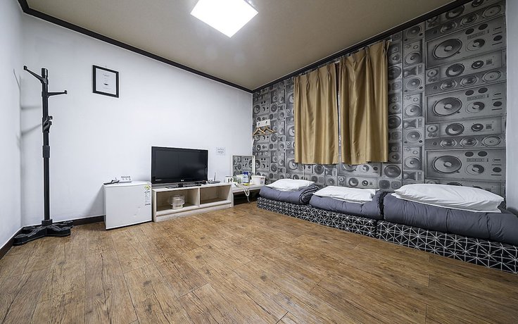 Imagen de la habitación del Hotel Cheongju Full House Yulyangnaedeok. Foto 11