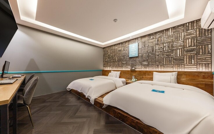 Imagen de la habitación del Hotel Cheongju In Cafe Terminal. Foto 21