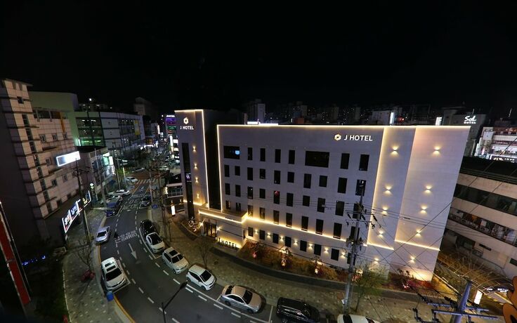 Imagen general del Hotel Cheongju J. Foto 10