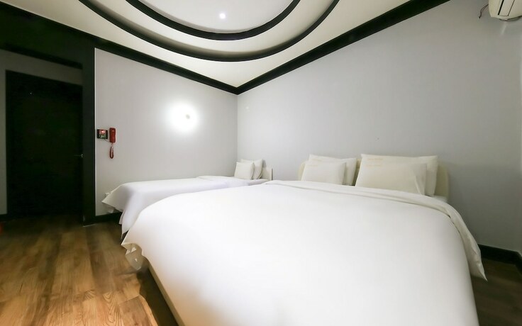 Imagen de la habitación del Hotel Cheongju Ja Va. Foto 12