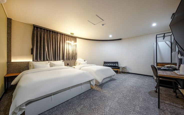 Imagen de la habitación del Hotel Cheongju Leon. Foto 18