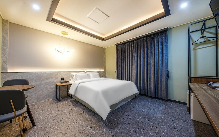 Imagen de la habitación del Hotel Cheongju Leon. Foto 19