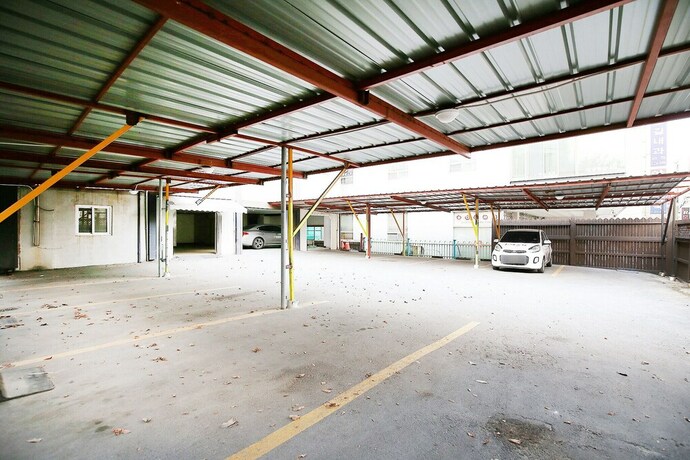 Imagen de los interiores del Hotel Cheongju Manhattan. Foto 35