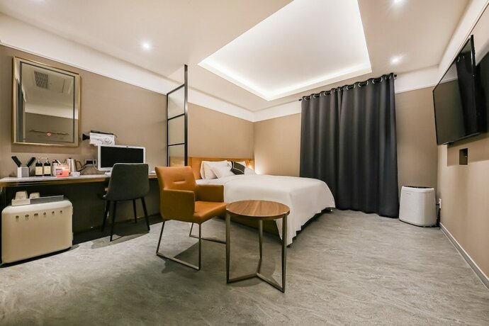 Imagen de la habitación del Hotel Cheongju Maryjane. Foto 25