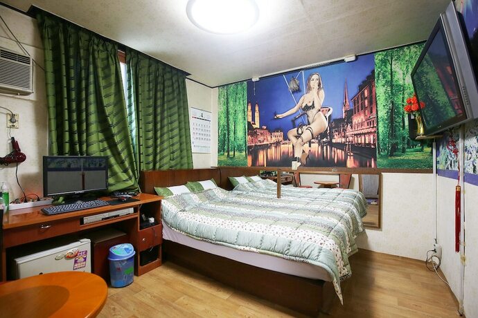 Imagen de la habitación del Hotel Cheongju Opera. Foto 19