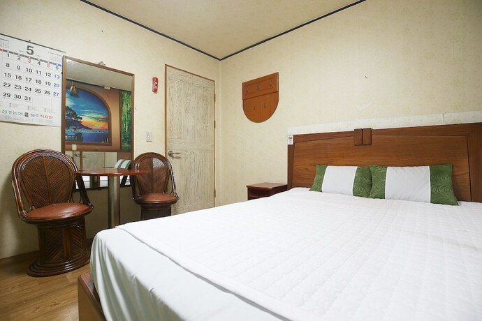 Imagen de la habitación del Hotel Cheongju Opera. Foto 32