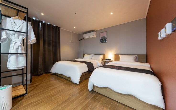 Imagen general del Hotel Cheongju Teemer Inn. Foto 12