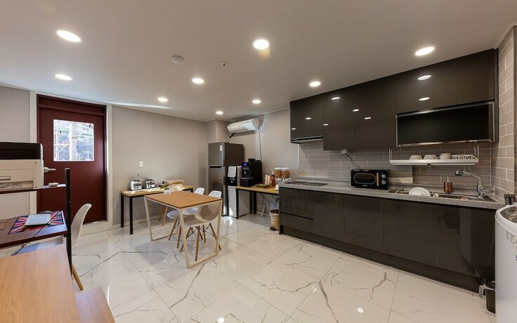 Imagen general del Hotel Cheongju Teemer Inn. Foto 17