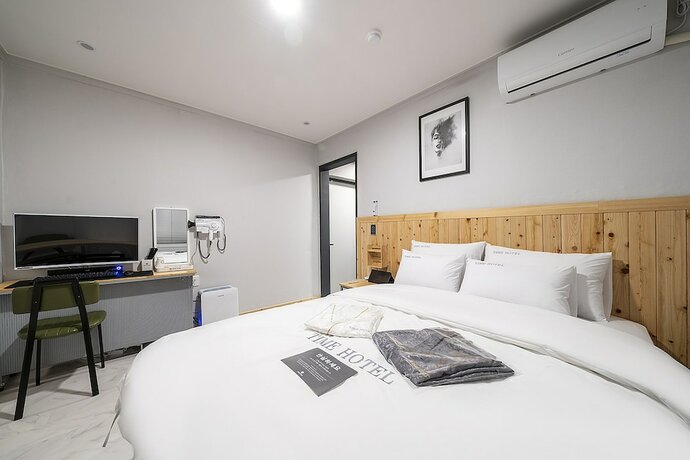 Imagen de la habitación del Hotel Cheongju Time. Foto 18
