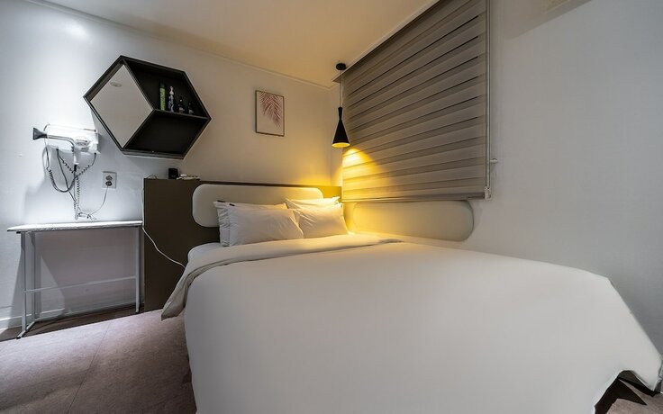 Imagen general del Hotel Cheongju Yaja PC Chungbuk Univ Branch. Foto 2