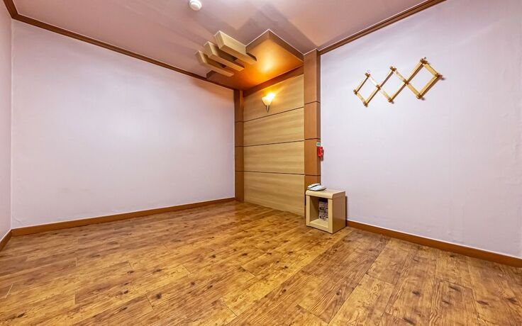 Imagen de la habitación del Hotel Cheongju Yeppeun Motel. Foto 10