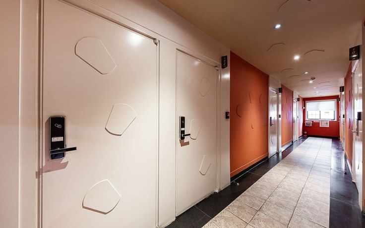 Imagen de los interiores del Hotel Cheongju Yongamdong Time. Foto 17