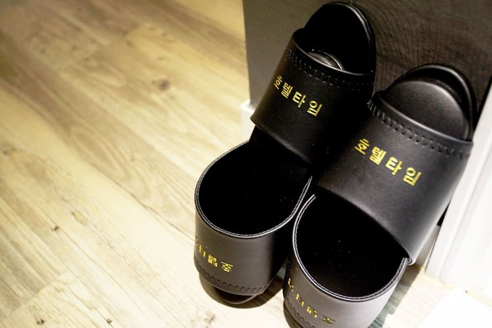 Imagen de los interiores del Hotel Cheongju Yongamdong Time. Foto 18