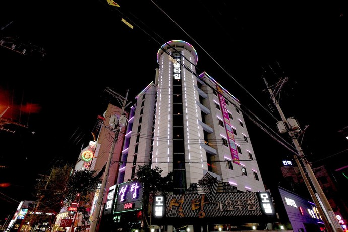 Imagen general del Hotel Cheongju Yongamdong Time. Foto 2
