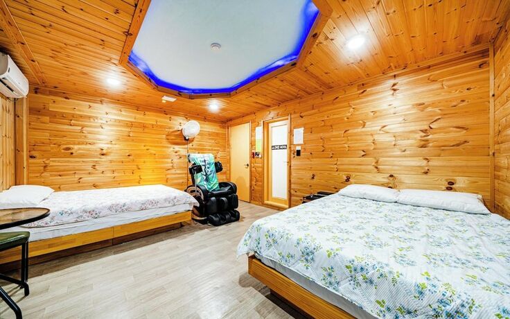 Imagen de la habitación del Hotel Cheongpyeong Pine. Foto 16