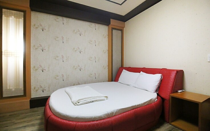 Imagen de la habitación del Hotel Cheongyang Paradise. Foto 17