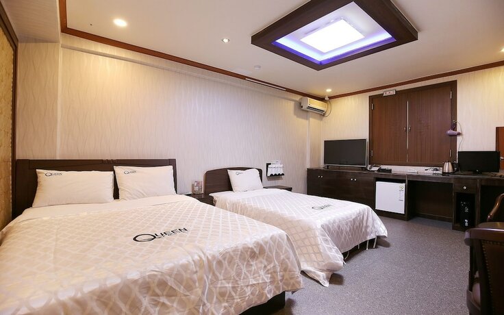 Imagen de la habitación del Hotel Cheongyang Queen. Foto 19