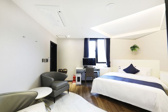 Imagen de la habitación del Hotel Cheonho Aria. Foto 5