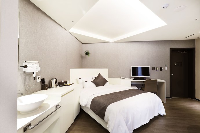 Imagen de la habitación del Hotel Cheonho Aria. Foto 6