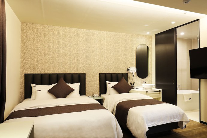 Imagen de la habitación del Hotel Cheonho Aria. Foto 12