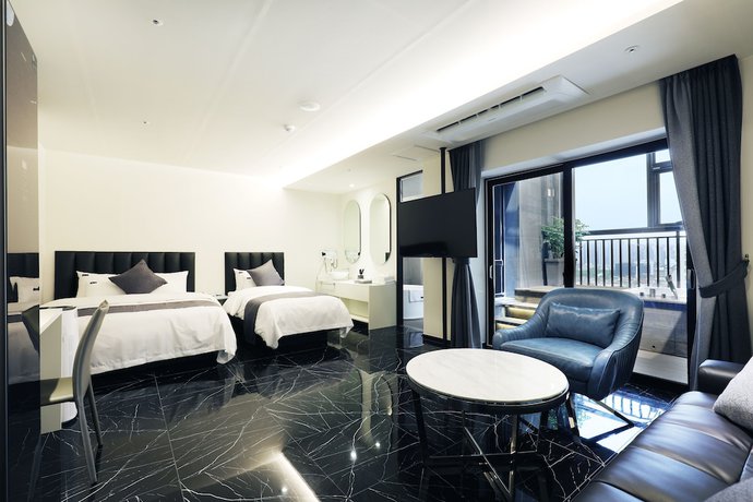 Imagen de la habitación del Hotel Cheonho Aria. Foto 15