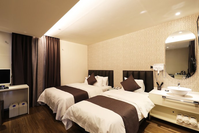 Imagen de la habitación del Hotel Cheonho Aria. Foto 17