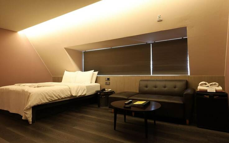 Imagen de la habitación del Hotel Cheonho H. Foto 13