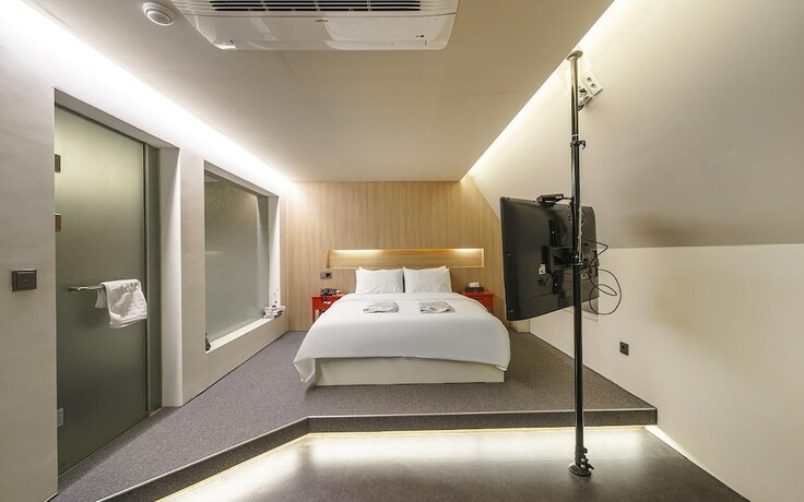 Imagen de la habitación del Hotel Cheonho H. Foto 14