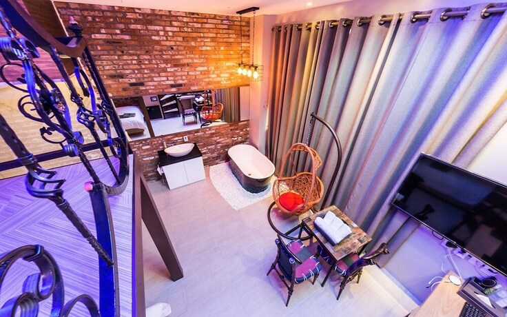 Imagen de la habitación del Hotel Cheonho La View Luxury. Foto 12